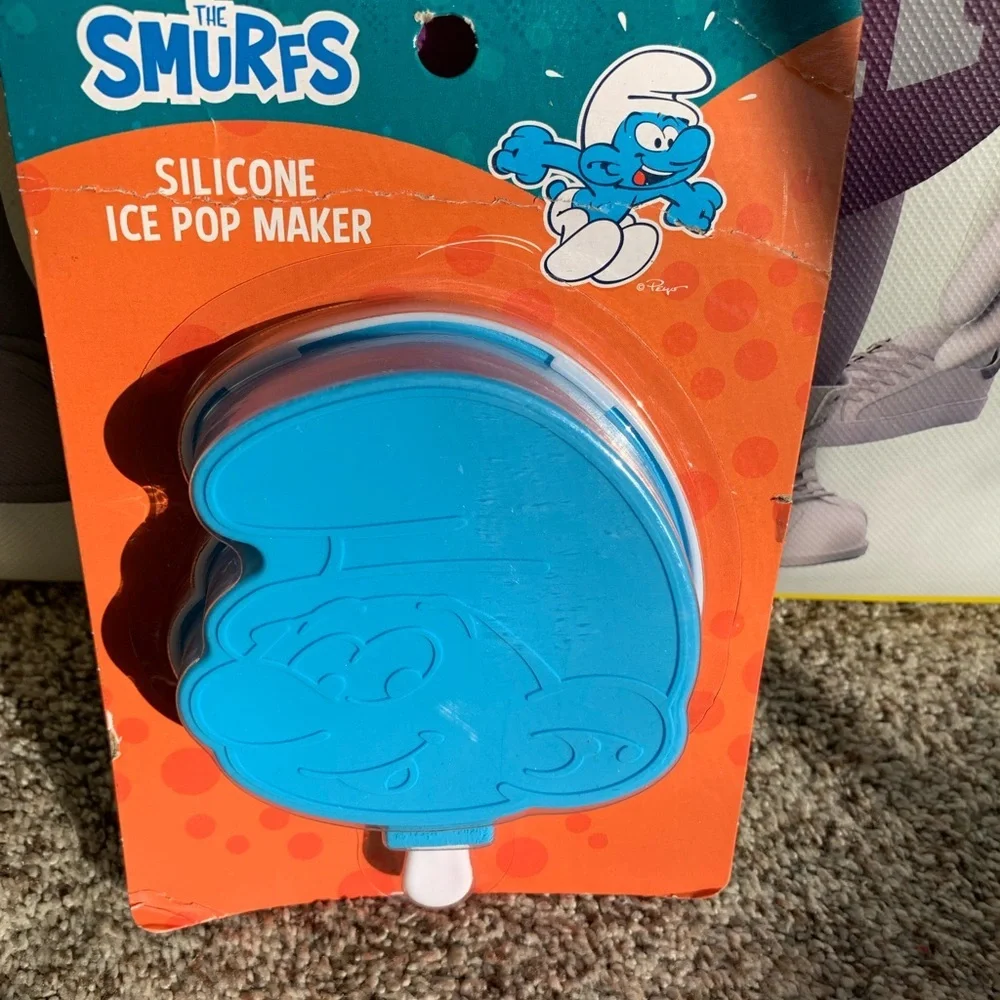 The Smurfs Silicone Ice Pop Maker - Bright Blue